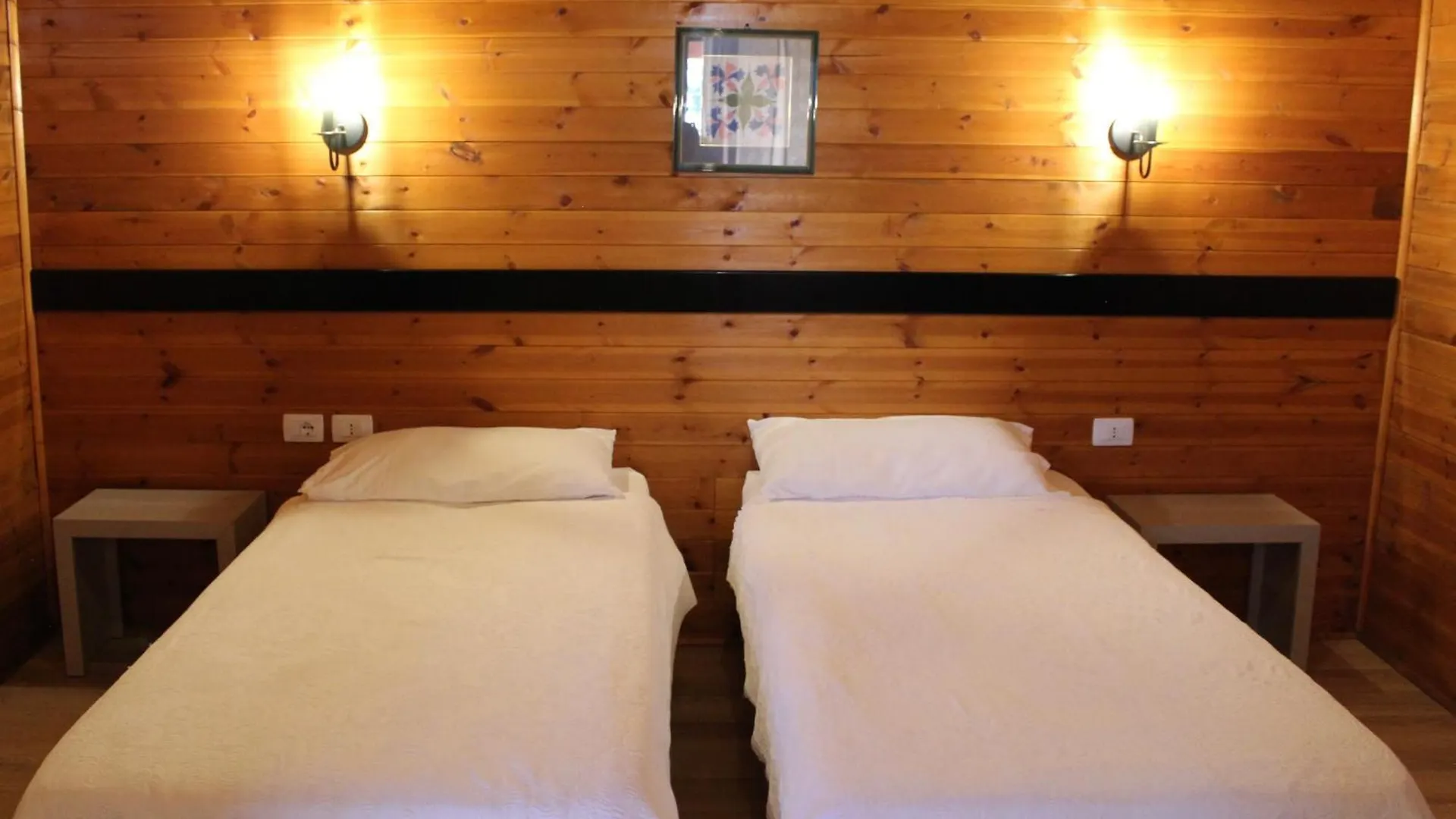 Hotel Agroturizem Bylis Hekal Camping